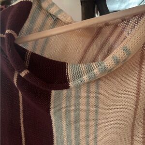 Abercrombie & Fitch Multicolor Knit poncho/shawl